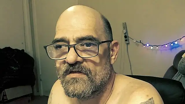 Snapshot of MrBigginTX chatting on 17, 1, 2026 MrBigginTX online show from 17, 1, 2026