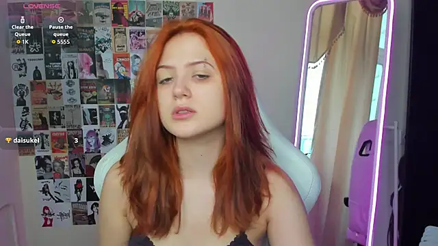 Anora Miller online show from 15, 12, 2025