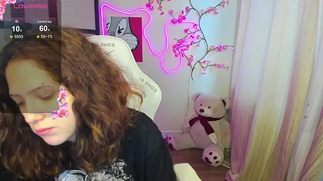 Anora Miller online show from 23, 11, 2025