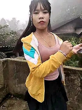 Snapshot of gugu0022 chatting on 18, 2, 2026 gugu0022 online show from 18, 2, 2026