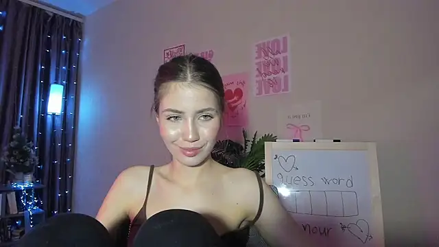 Aurora Glow21 online show from 16, 3, 2026