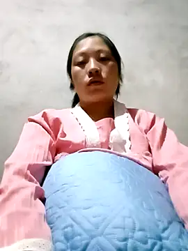Snapshot of Micky_baby chatting on 19, 4, 2026 Micky baby online show from 19, 4, 2026