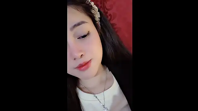 Snapshot of MiCandy-Lovee chatting on 10, 2, 2026 MiCandy-Lovee online show from 10, 2, 2026