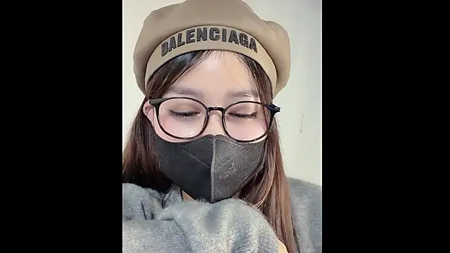 MiCandy-Lovee online show from 18, 11, 2025