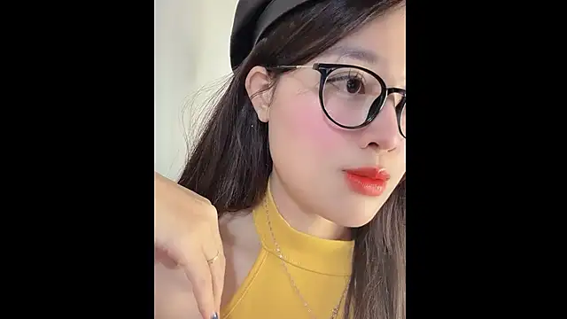 MiCandy-Lovee online show from 21, 11, 2025