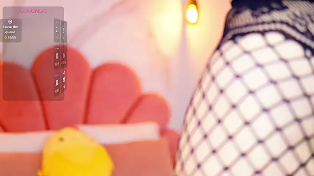 Scarlett Veyra online show from 4, 12, 2025