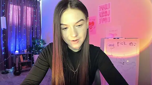 luna lust 212 online show from 23, 3, 2026