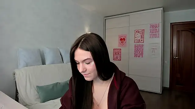 luna lust 212 online show from 12, 4, 2026