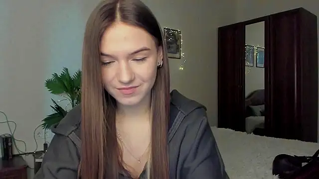 luna lust 212 online show from 3, 3, 2026