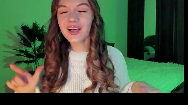 luna lust 212 online show from 8, 1, 2026