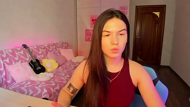 Snapshot of luna_lust_212 chatting on 25, 6, 2026 luna lust 212 online show from 25, 6, 2026