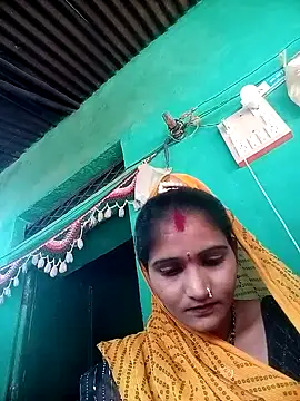 Snapshot of yanuw chatting on 15, 11, 2025 yanuw online show from 15, 11, 2025