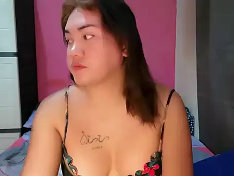 Pretty moccha online show from 14, 4, 2026