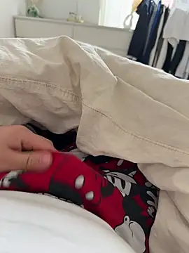 latina w19 online show from 11, 2, 2026