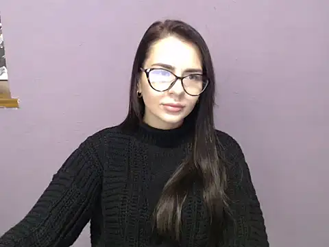 divina kira online show from 25, 11, 2025