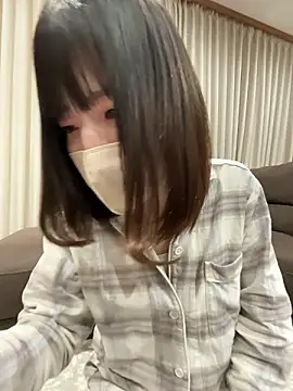 mayumichan13 online show from 8, 4, 2026