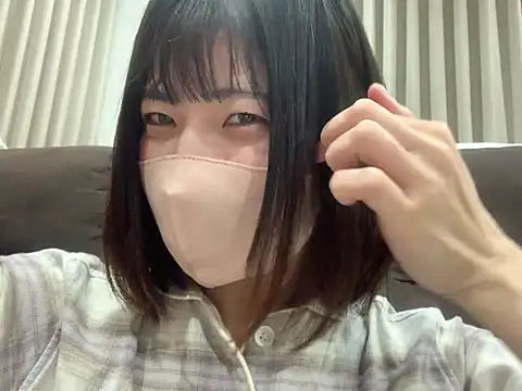 mayumichan13 online show from 4, 2, 2026