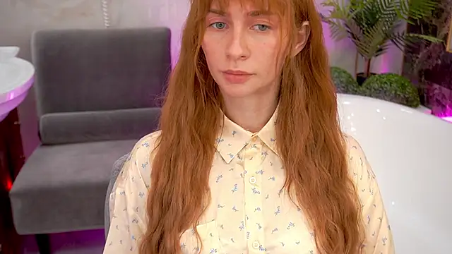 Nicol Moonn online show from 15, 4, 2026