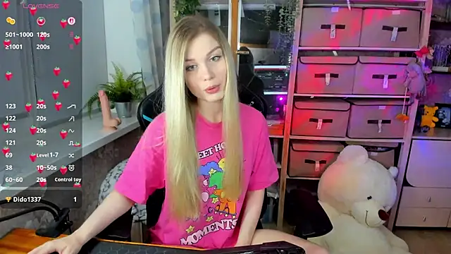 blondie lina online show from 20, 11, 2025