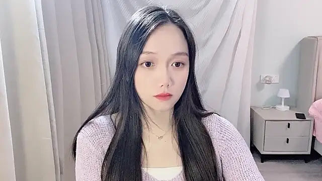 Snapshot of BoiI2u chatting on 15, 11, 2025 BoiI2u online show from 15, 11, 2025