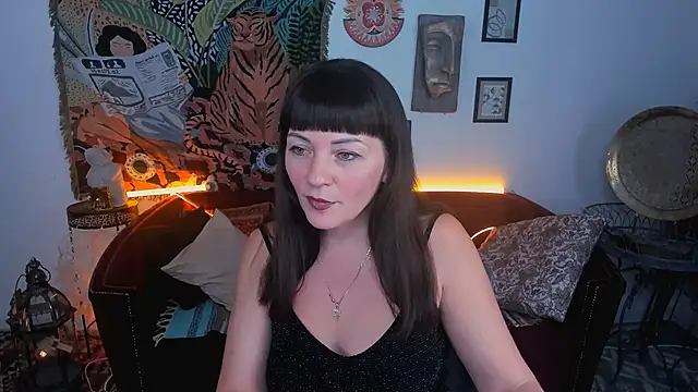 RosaliReed online show from 14, 11, 2025