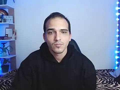 Maax30233 online show from 19, 11, 2025