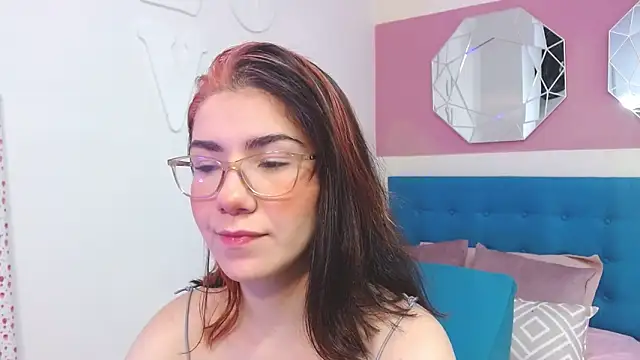 AriLumi online show from 23, 11, 2025