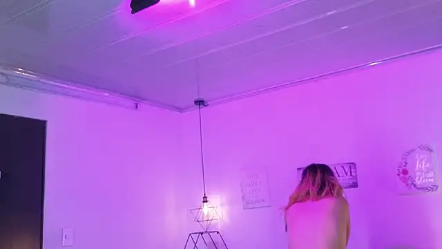 NinaSakura Eup online show from 25, 3, 2026