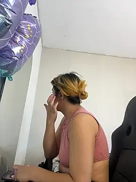 NinaSakura Eup online show from 13, 2, 2026