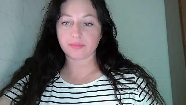 Snapshot of MelinaAx chatting on 26, 6, 2026 MelinaAx online show from 26, 6, 2026
