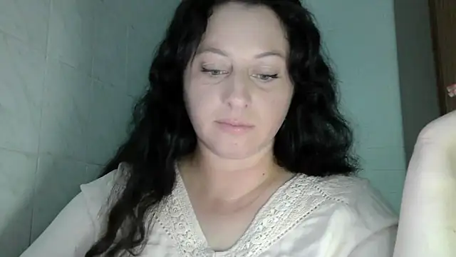 Snapshot of MelinaAx chatting on 11, 6, 2026 MelinaAx online show from 11, 6, 2026