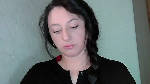 Snapshot of MelinaAx chatting on 15, 6, 2026 MelinaAx online show from 15, 6, 2026