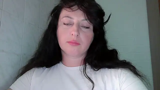 Snapshot of MelinaAx chatting on 18, 7, 2026 MelinaAx online show from 18, 7, 2026