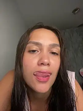 carolsapequinha online show from 25, 2, 2026