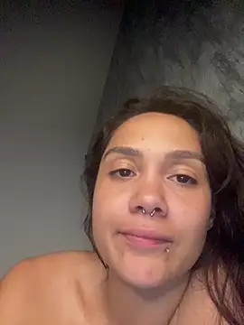 Snapshot of carolsapequinha chatting on 7, 7, 2026 carolsapequinha online show from 7, 7, 2026