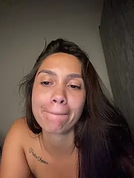 Snapshot of carolsapequinha chatting on 4, 7, 2026 carolsapequinha online show from 4, 7, 2026