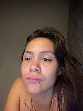 Snapshot of carolsapequinha chatting on 8, 7, 2026 carolsapequinha online show from 8, 7, 2026