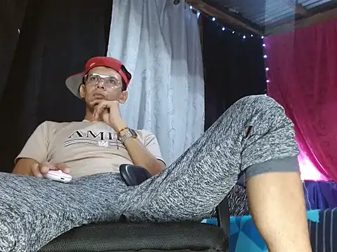 FANTASYBOYS11 online show from 26, 11, 2025