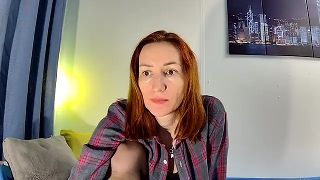 Leila cam18 online show from 29, 5, 2026
