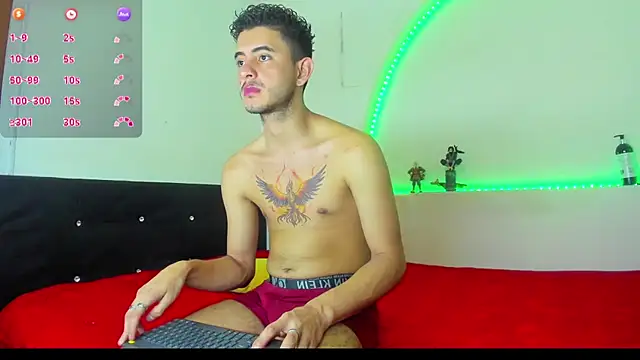 kaiborman00 online show from 20, 12, 2025