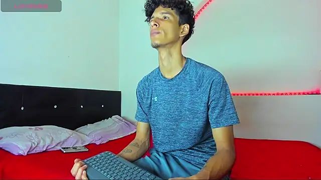 kaiborman00 online show from 14, 3, 2026