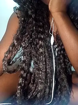 Snapshot of mirna96 chatting on 27, 11, 2025 mirna96 online show from 27, 11, 2025