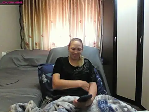 JenniDeep online show from 29, 5, 2026