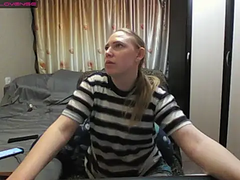 JenniDeep online show from 15, 4, 2026