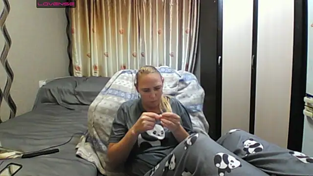 Snapshot of JenniDeep chatting on 21, 6, 2026 JenniDeep online show from 21, 6, 2026