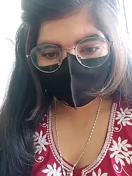 Snapshot of isha_sharma2002 chatting on 29, 11, 2025 isha sharma2002 online show from 29, 11, 2025