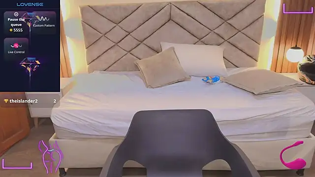 Snapshot of Laracooper_ chatting on 14, 2, 2026 Laracooper online show from 14, 2, 2026