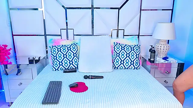 VeronicaSttar online show from 11, 2, 2026