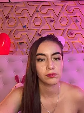 MelanyyJhonson15 online show from 20, 2, 2026