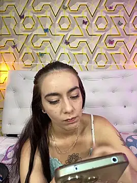 MelanyyJhonson15 online show from 20, 5, 2026